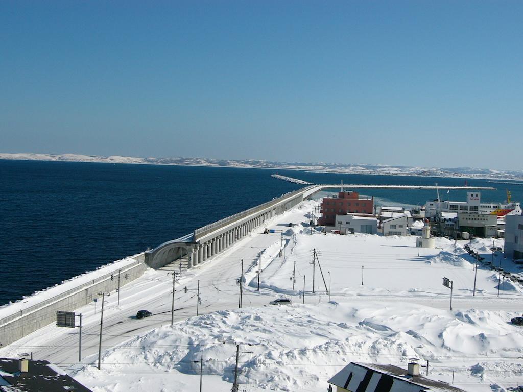 Hotel Okabe Shiosaitei Ваканай Екстериор снимка